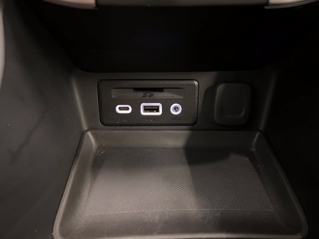 Certified 2024 GMC Terrain SLT AWD/4WD image 24