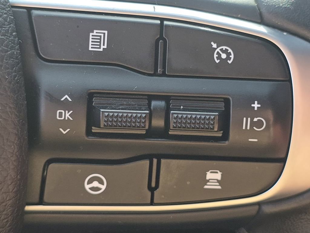 Used 2024 Kia K5 GT-Line image 33