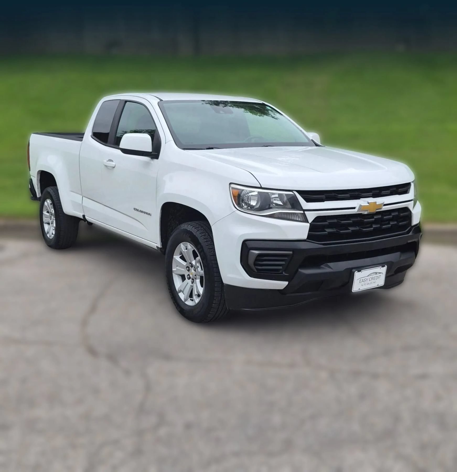 Used 2021 Chevrolet Colorado LT w/ Fleet Safety Package RWD image 2