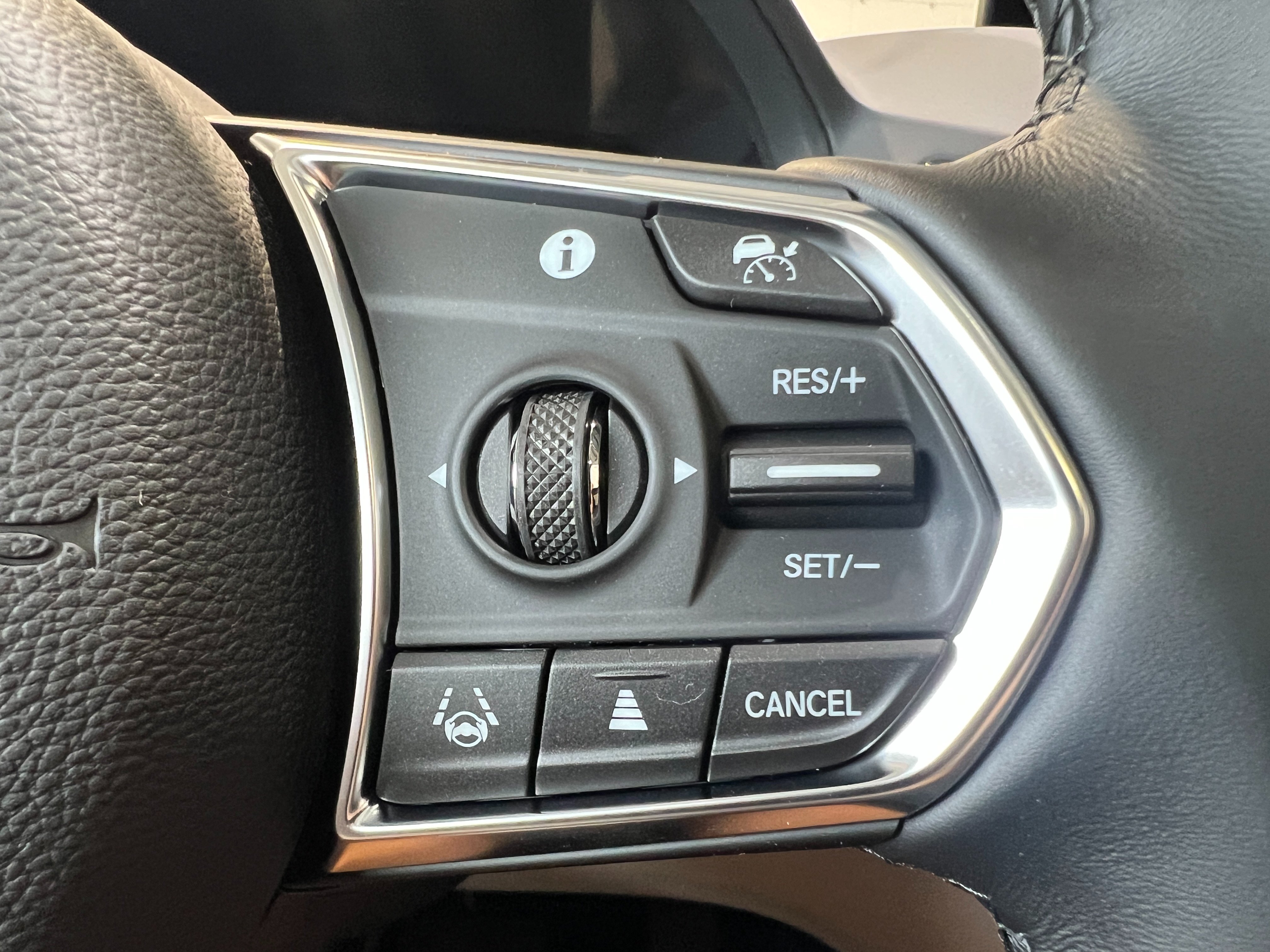 New 2026 Acura RDX w/ Technology Package AWD/4WD image 18