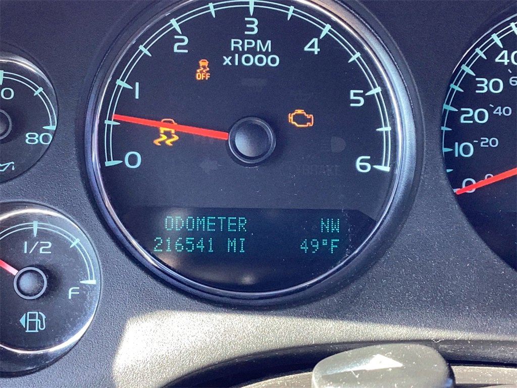 Used 2012 Chevrolet Tahoe LTZ image 28