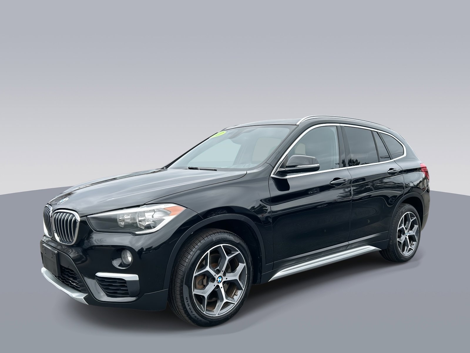Used 2018 BMW X1 xDrive28i w/ Convenience Package AWD/4WD image 7