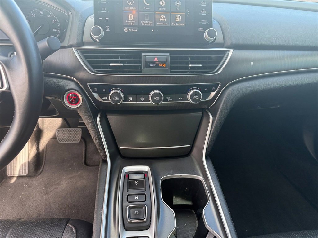 Used 2019 Honda Accord Touring image 11