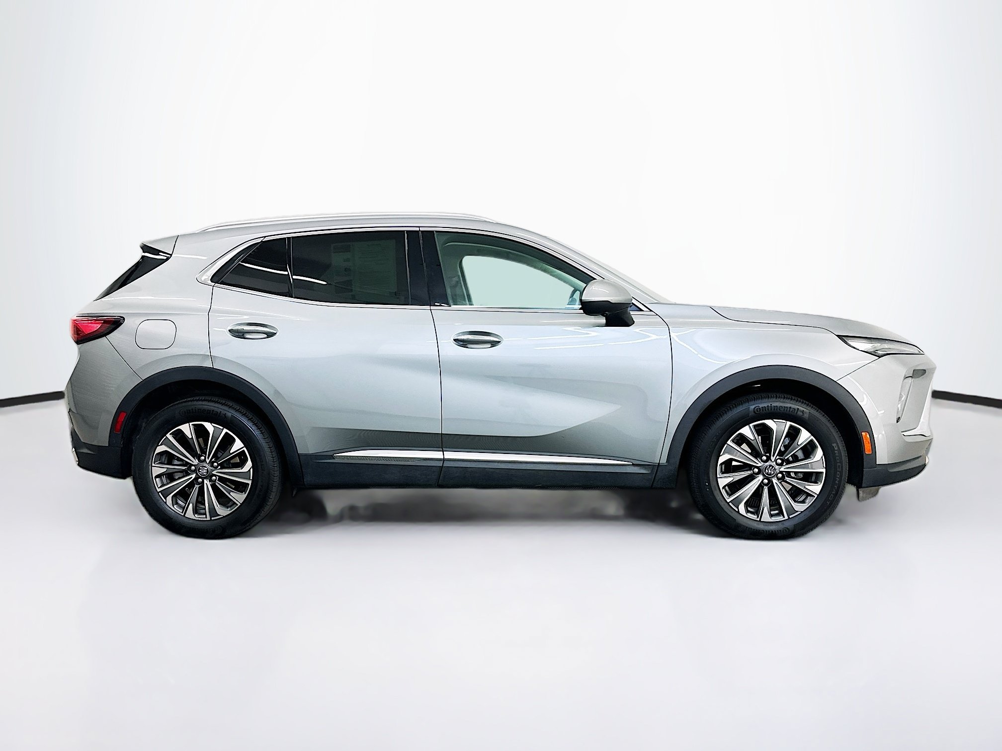 Used 2024 Buick Envision Preferred AWD/4WD image 10