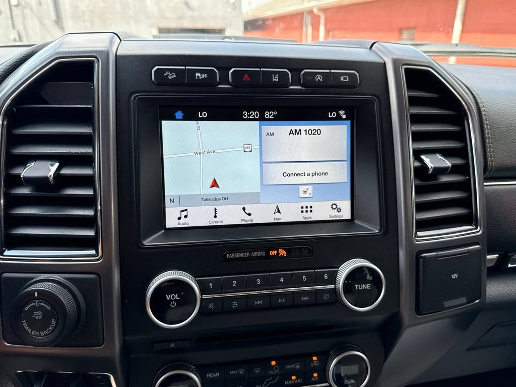 Used 2018 Ford Expedition Max Platinum AWD/4WD image 39