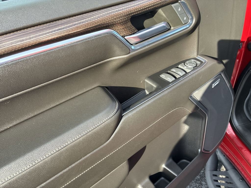 Used 2022 Chevrolet Silverado 1500 LT Trail Boss w/ Convenience Package II image 13