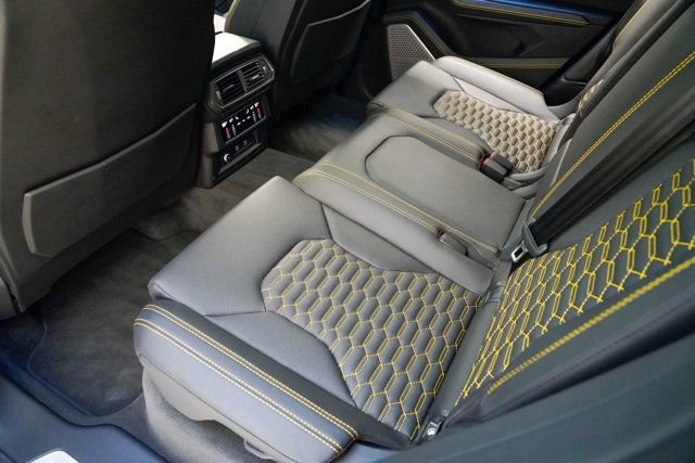 Used 2022 Lamborghini Urus image 70