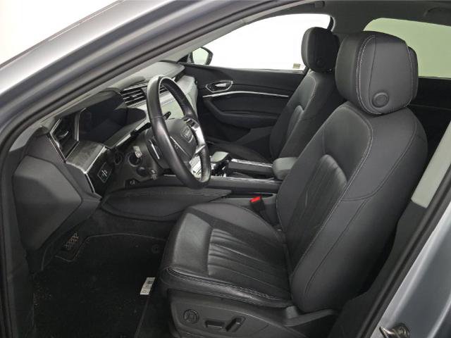 Used 2021 Audi e-tron Premium Plus w/ Premium Plus Package image 8