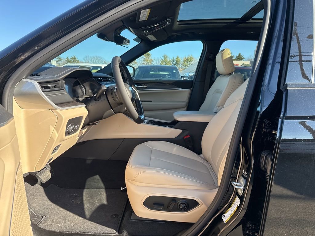 New 2026 Jeep Grand Cherokee Limited image 19