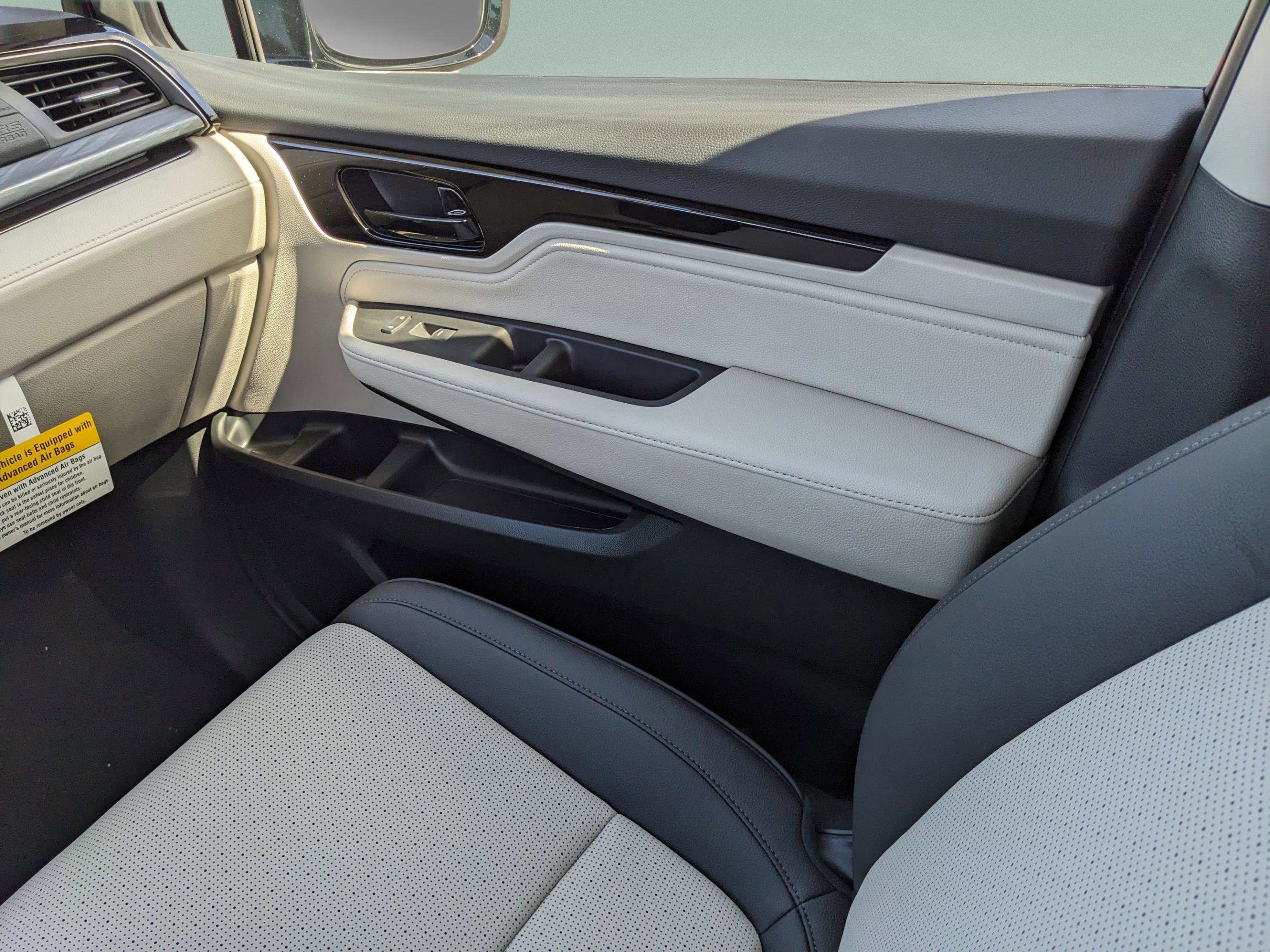 New 2026 Honda Odyssey Elite image 17