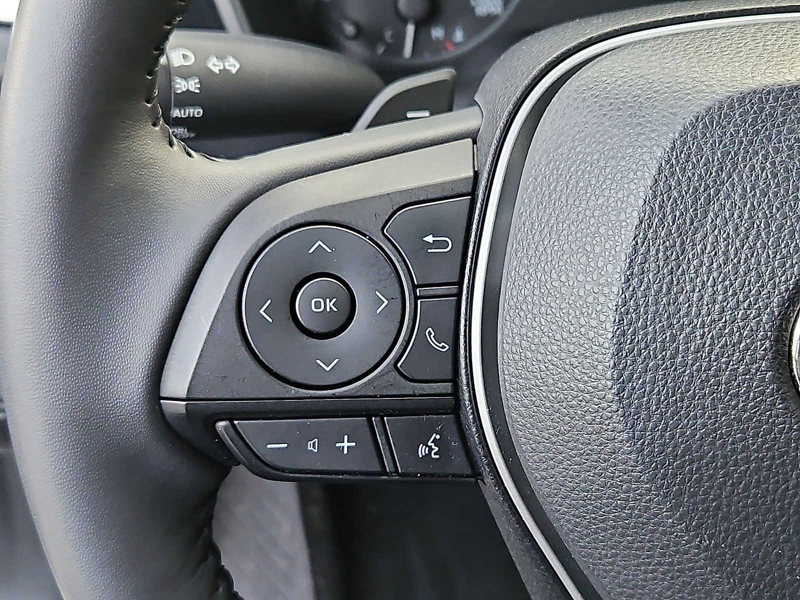 Used 2023 Toyota Corolla SE image 22