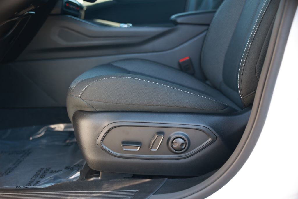 New 2026 Jeep Cherokee Laredo AWD/4WD image 16