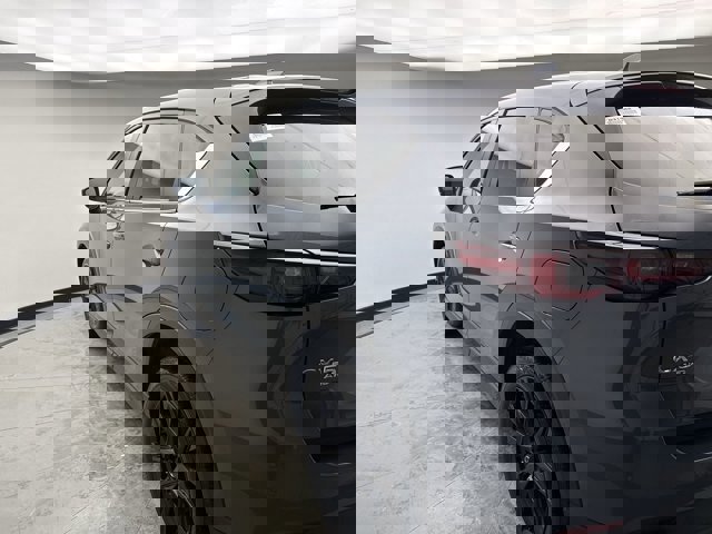 Used 2023 MAZDA CX-5 Carbon Edition image 3