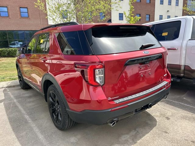 Used 2024 Ford Explorer ST-Line w/ Class IV Trailer Tow Package AWD/4WD image 6