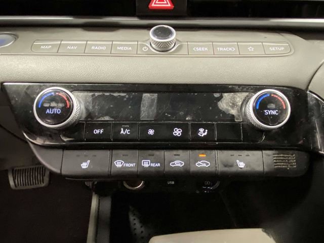 Used 2023 Hyundai Elantra SEL w/ Convenience Package image 20