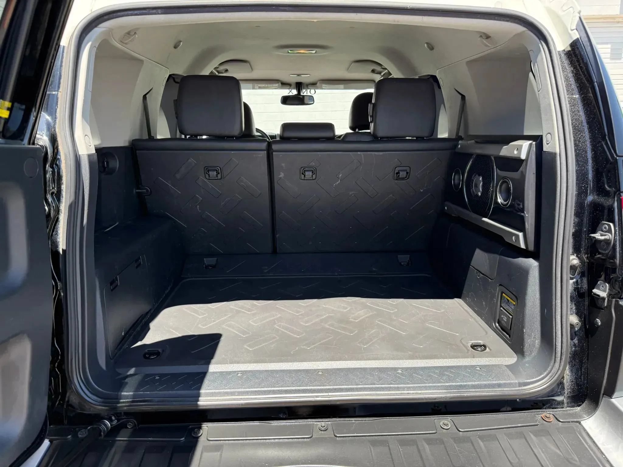Used 2014 Toyota FJ Cruiser 4WD w/ Upgrade Package image 28