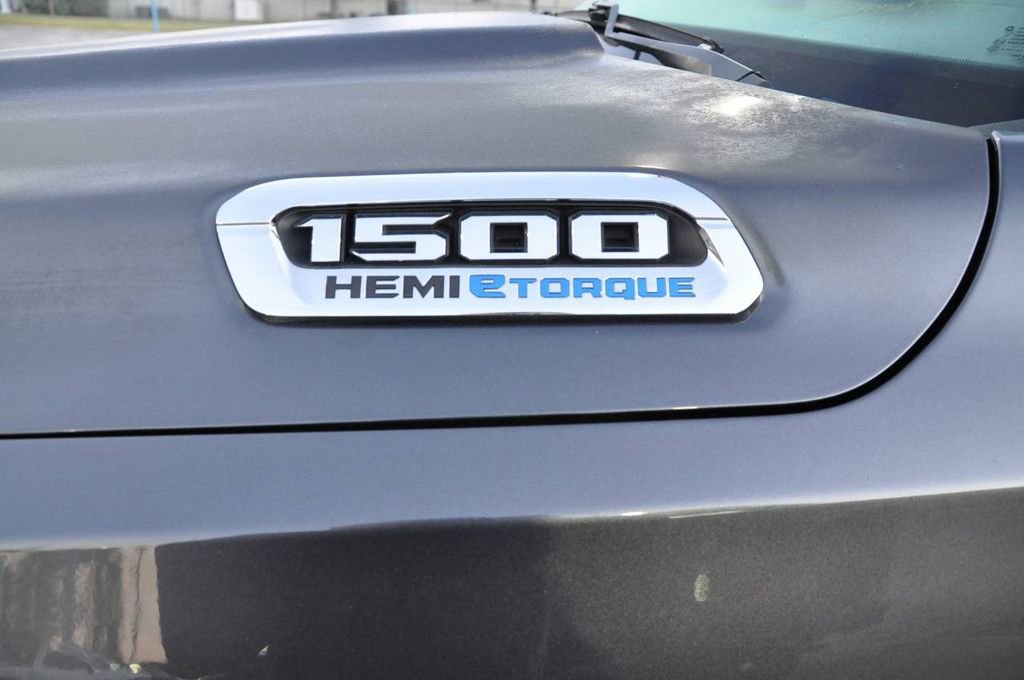 Used 2022 RAM 1500 Limited image 10