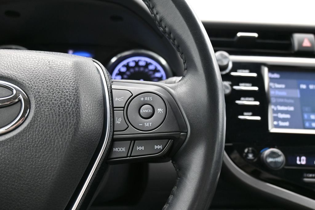 Used 2020 Toyota Camry SE FWD image 47