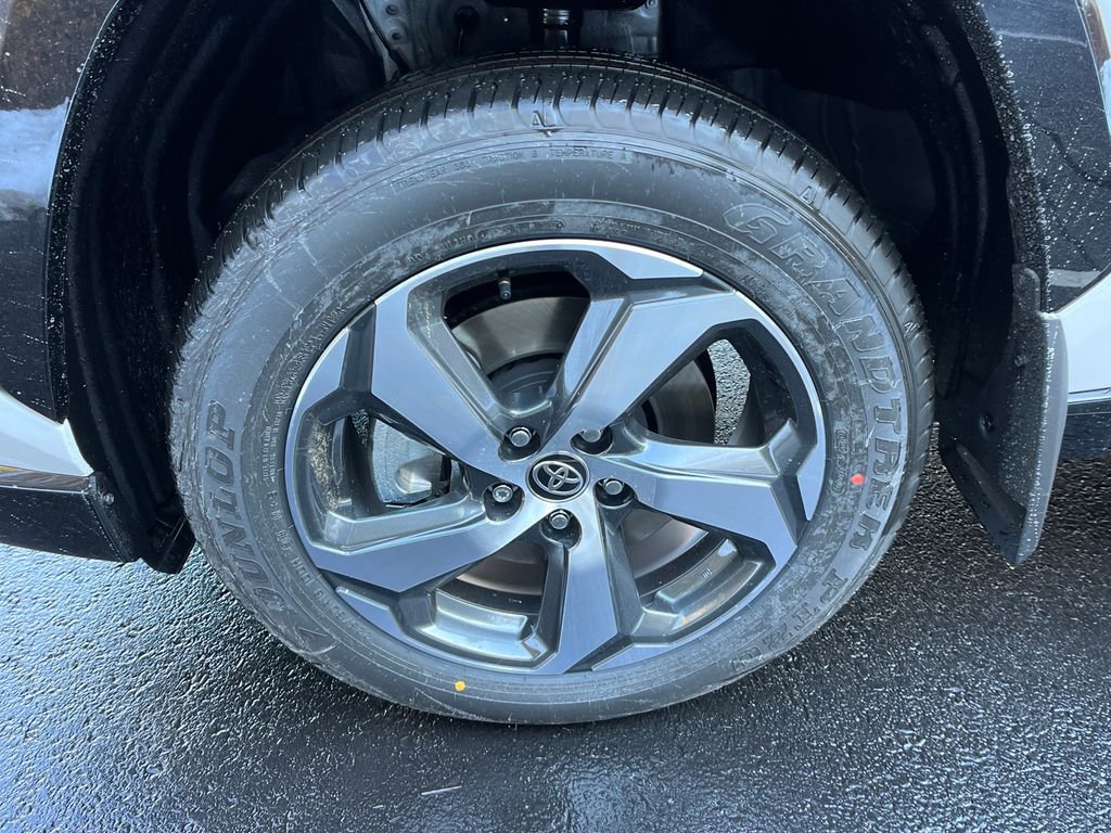 New 2025 Toyota RAV4 SE w/ Weather & Moonroof Package image 25