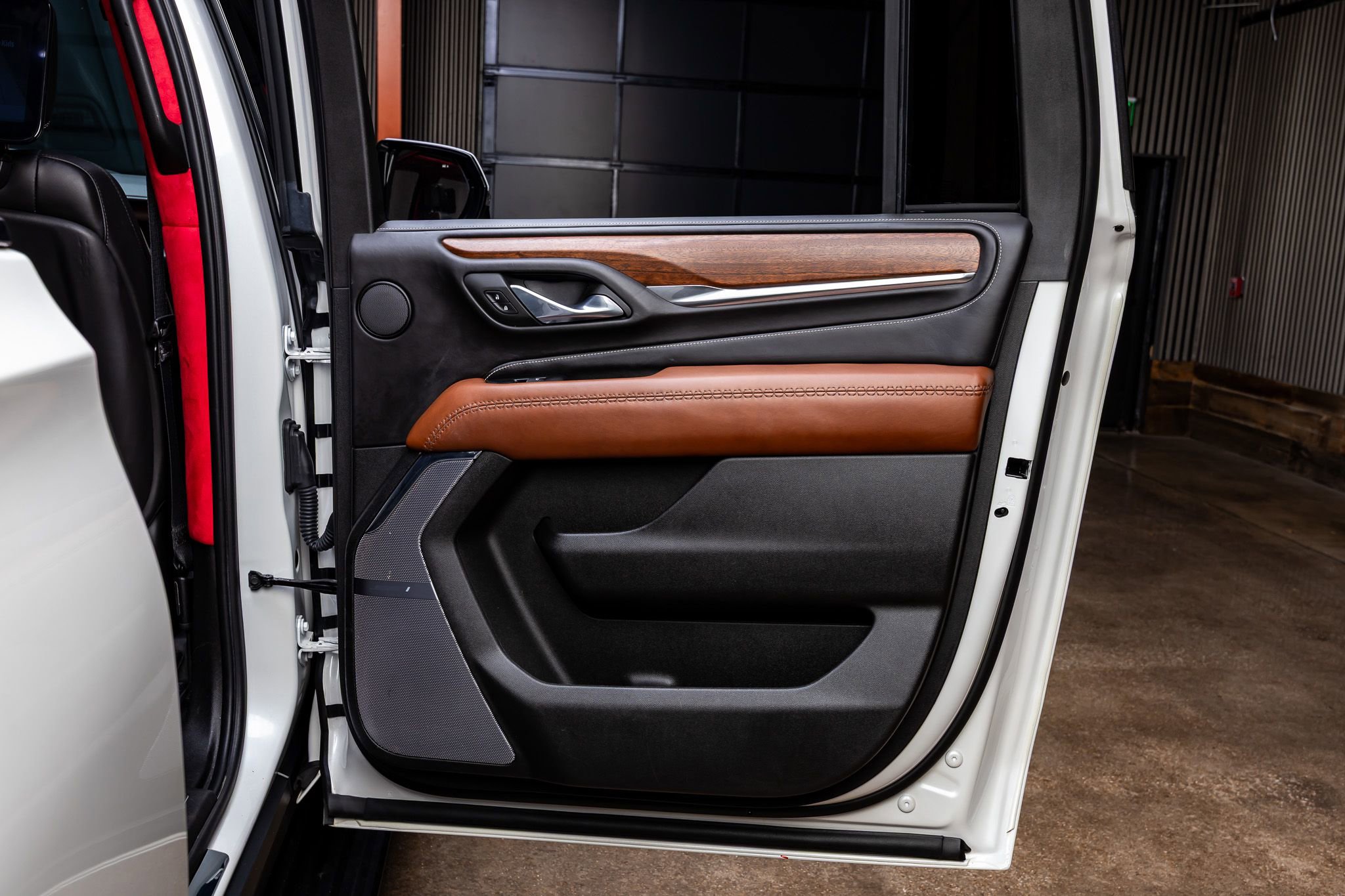 Used 2023 GMC Yukon XL Denali Ultimate image 39