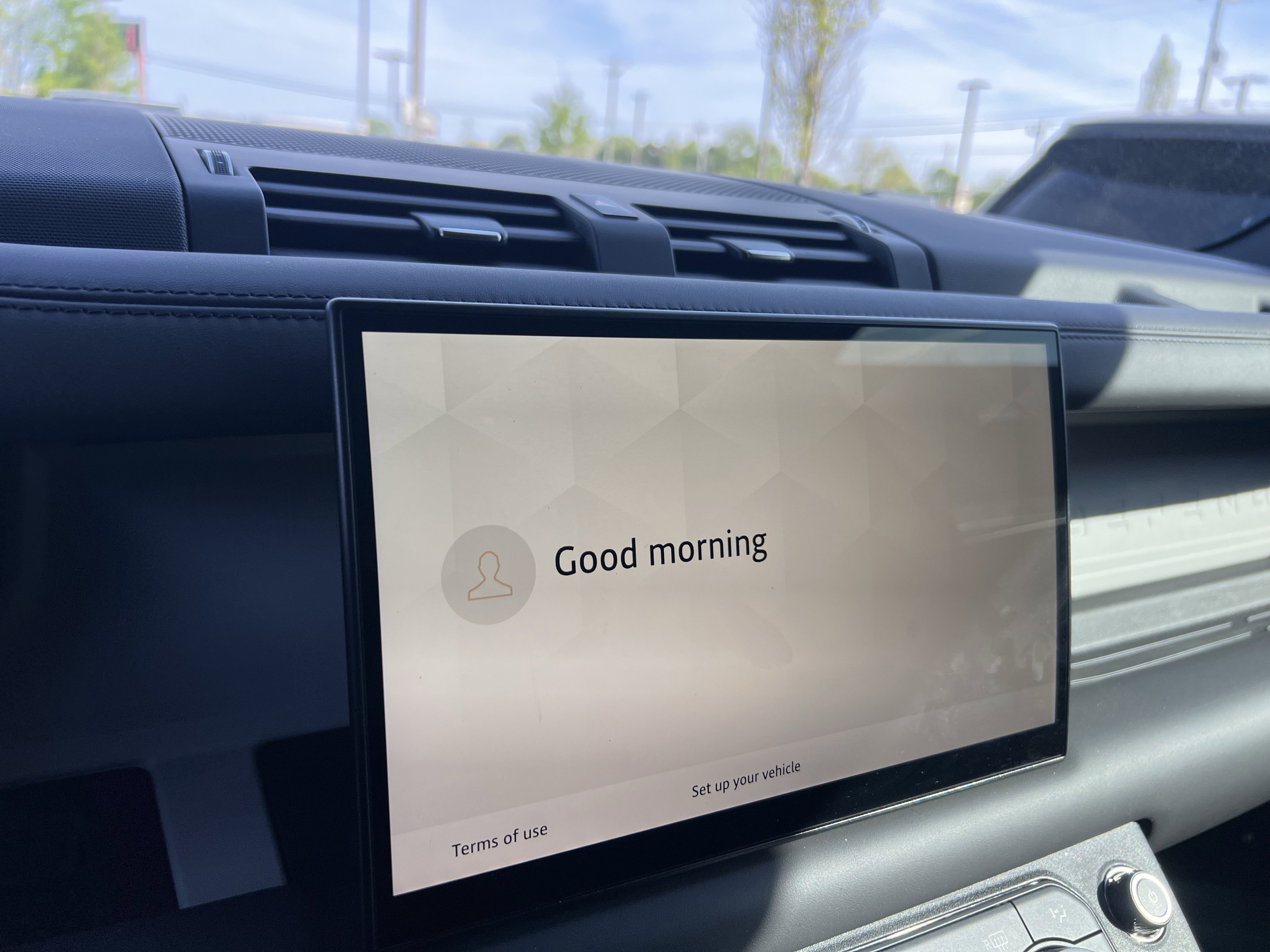 Certified 2024 Land Rover Defender 130 S image 22