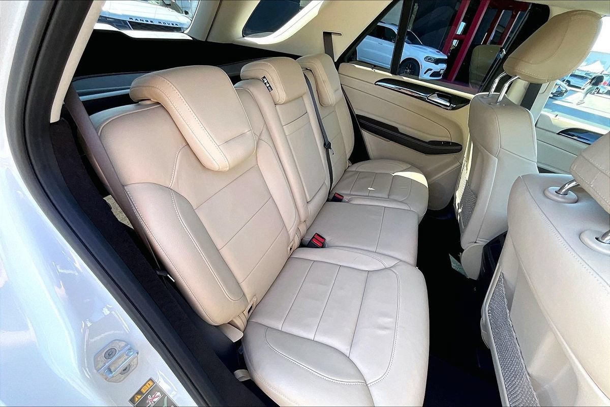 Used 2017 Mercedes-Benz GLE 43 AMG 4MATIC image 10