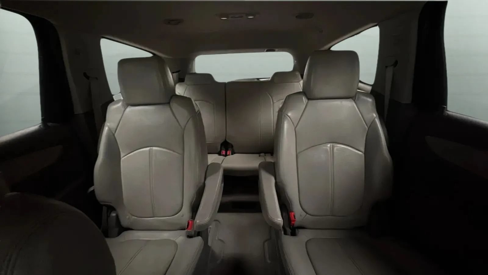 Used 2015 Chevrolet Traverse LT FWD image 18