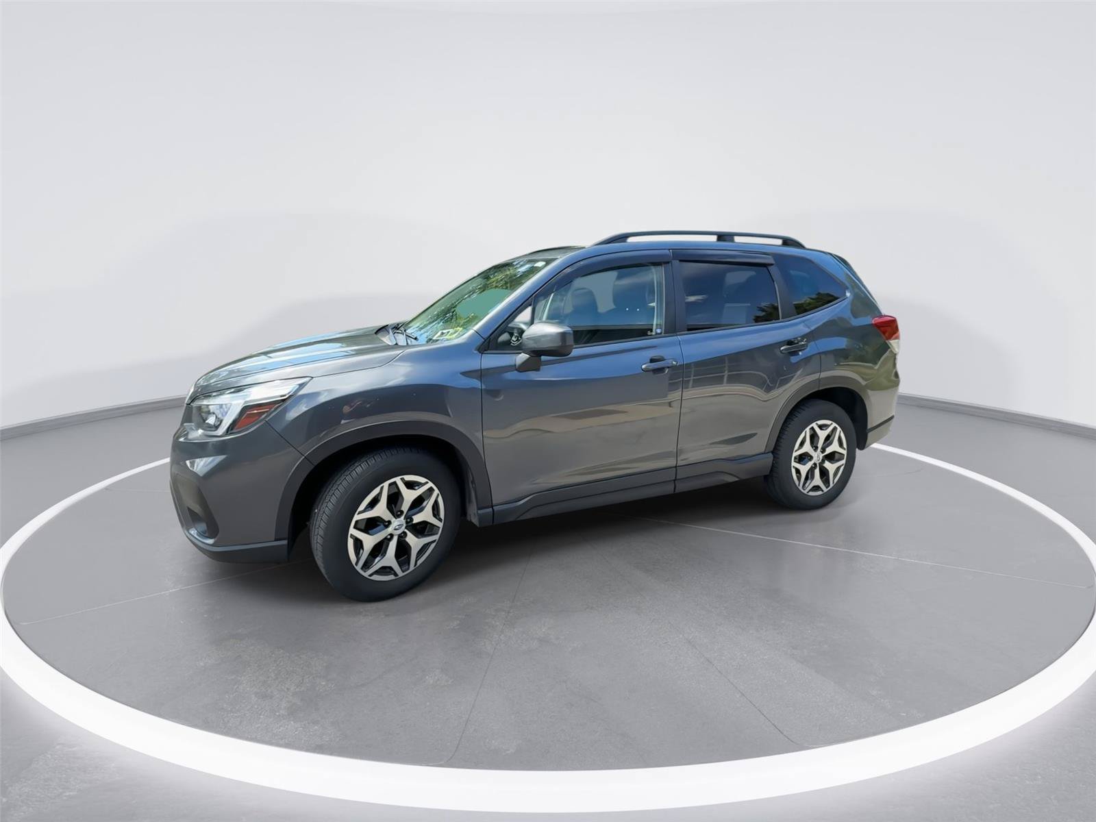 Used 2021 Subaru Forester Premium AWD/4WD image 4