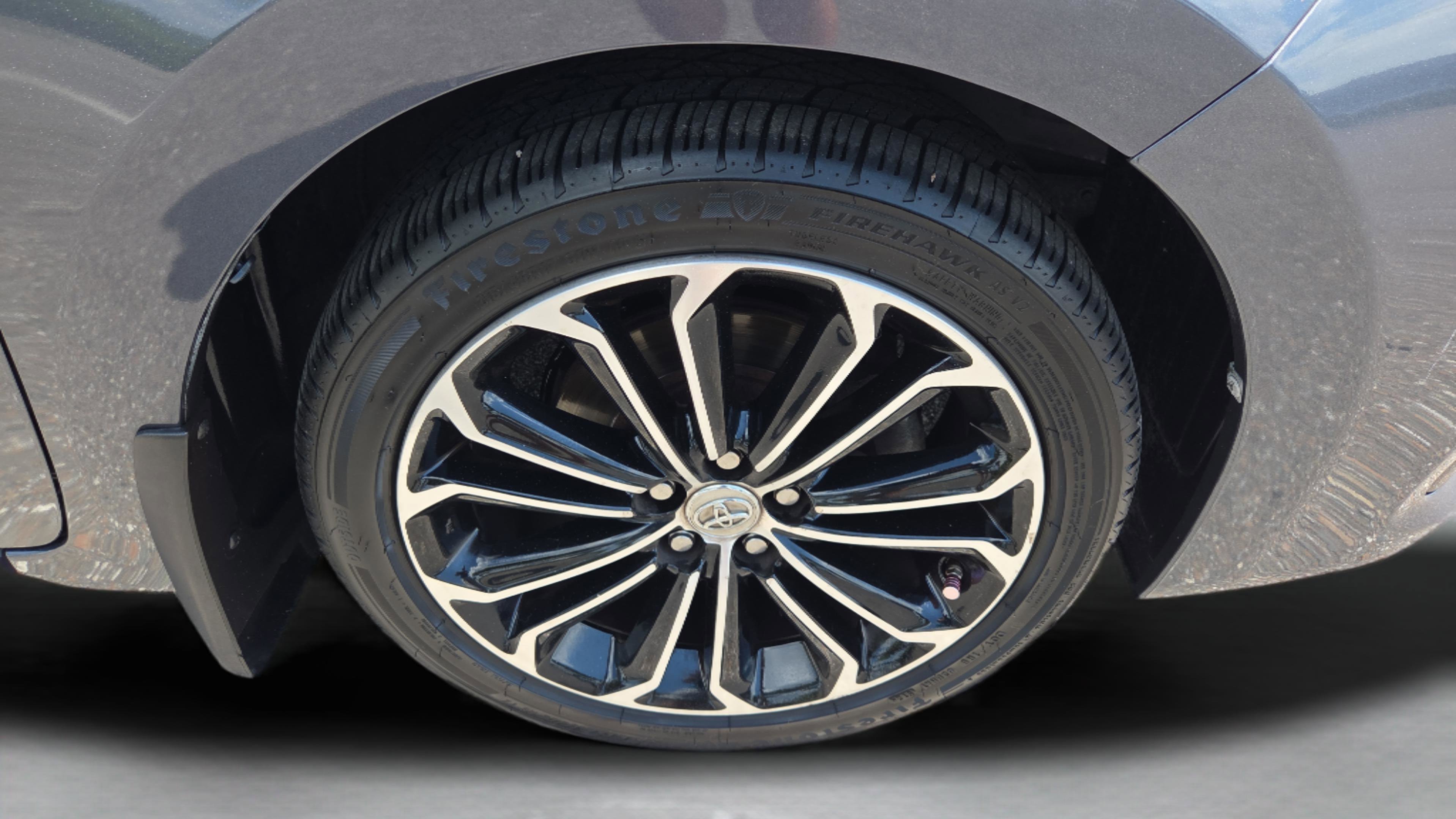 Used 2015 Toyota Corolla S FWD image 32