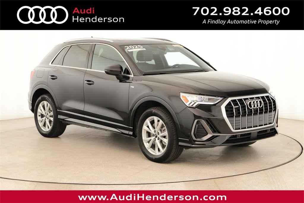 Certified 2025 Audi Q3 2.0T Premium Plus w/ Premium Plus Package image 1