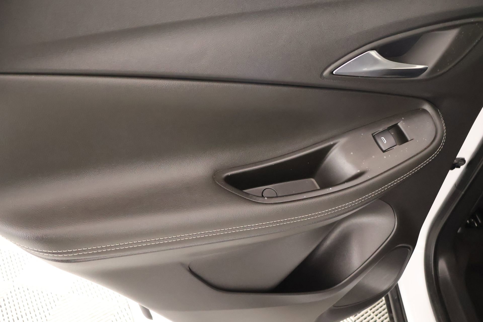 Used 2024 Buick Encore GX Preferred image 15