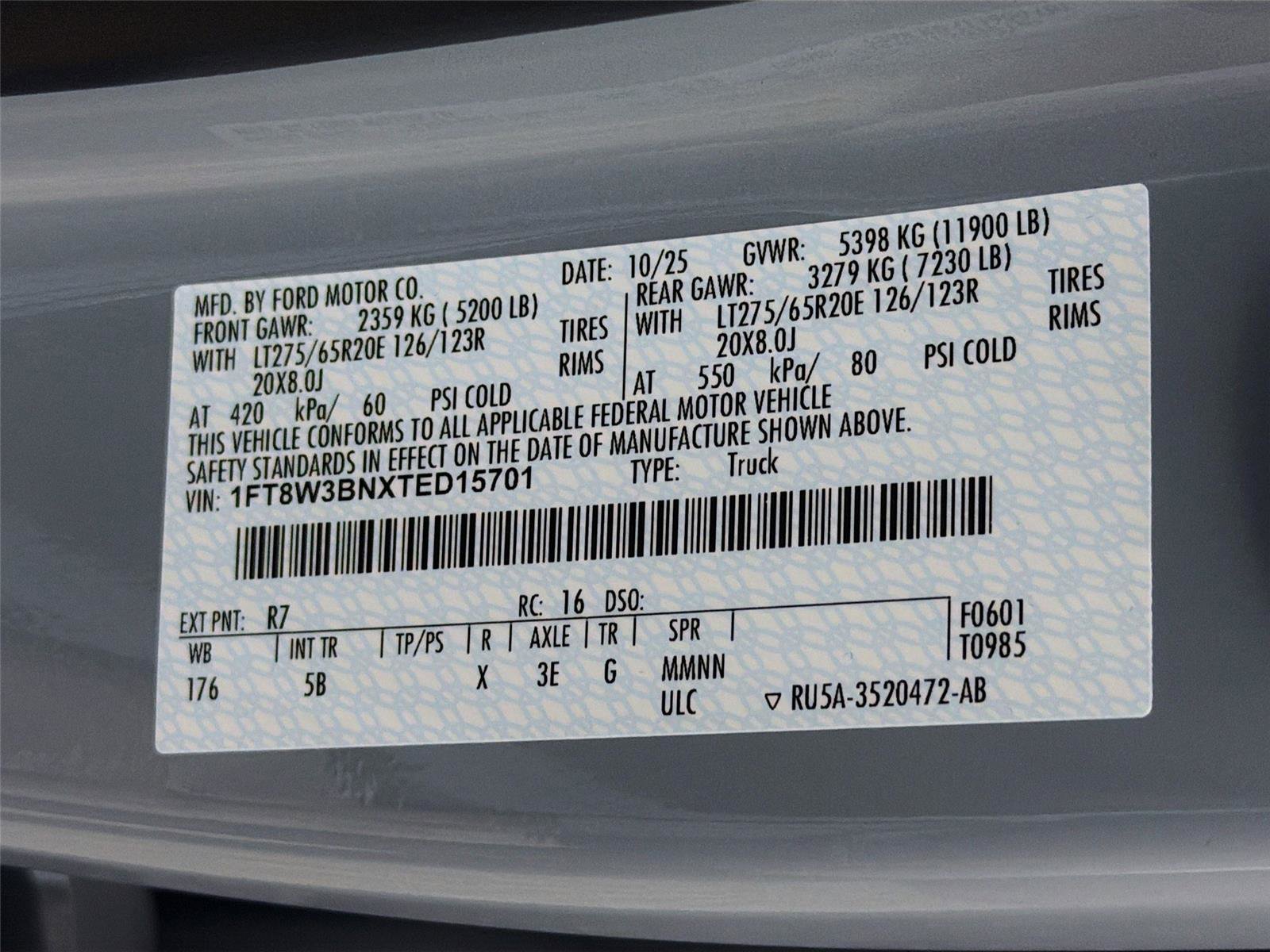 Used 2026 Ford F350 Lariat w/ Black Appearance Package image 33