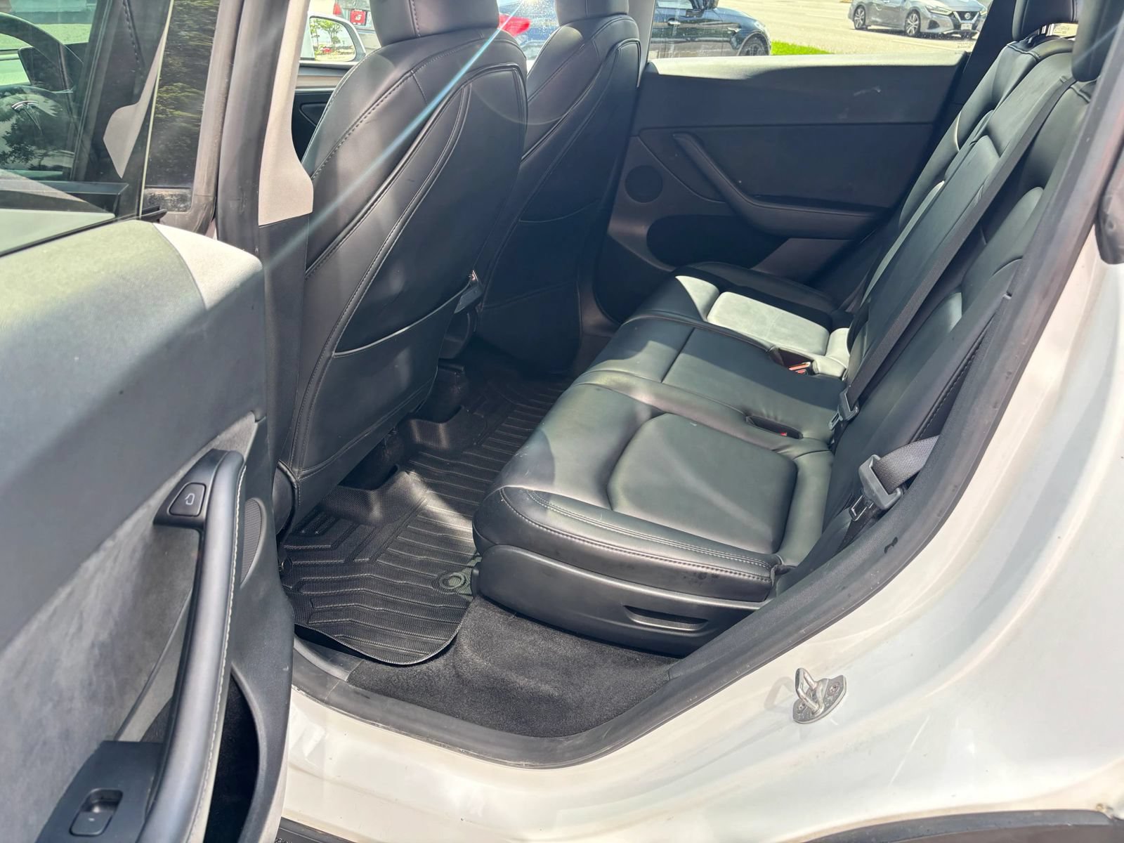 Used 2023 Tesla Model Y Long Range AWD/4WD image 15