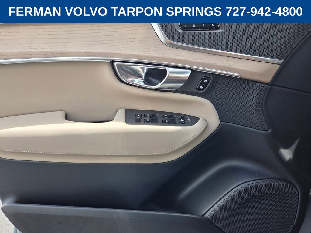New 2026 Volvo XC90 B6 Plus w/ Protection Package Premier image 24