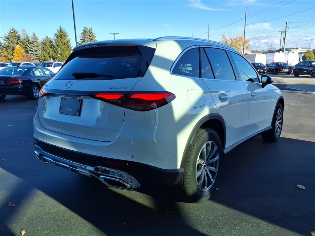 New 2026 Mercedes-Benz GLC 300 4MATIC image 6