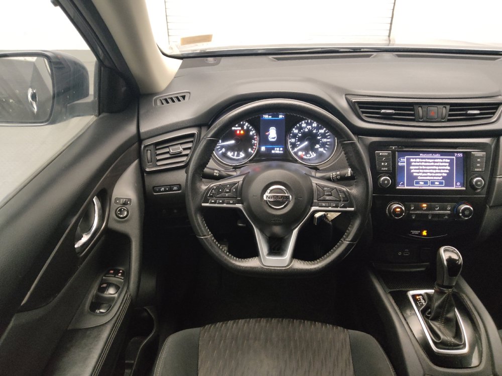 Used 2019 Nissan Rogue S w/ Special Edition Package FWD image 22