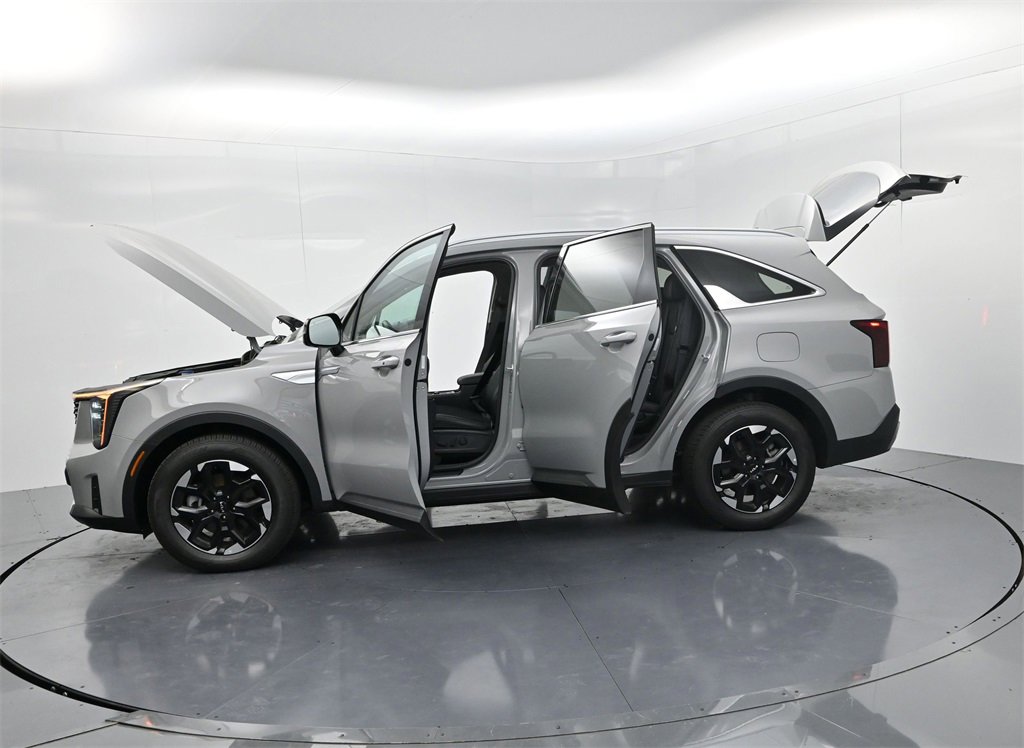 New 2025 Kia Sorento S image 55