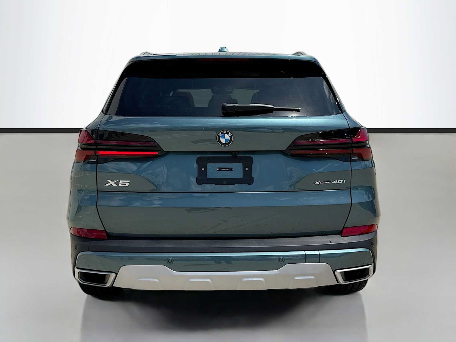 Used 2026 BMW X5 xDrive40i AWD/4WD image 4