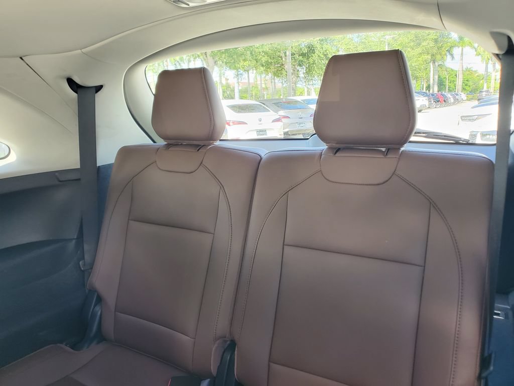 Used 2018 Acura MDX w/ Technology Package AWD/4WD image 14