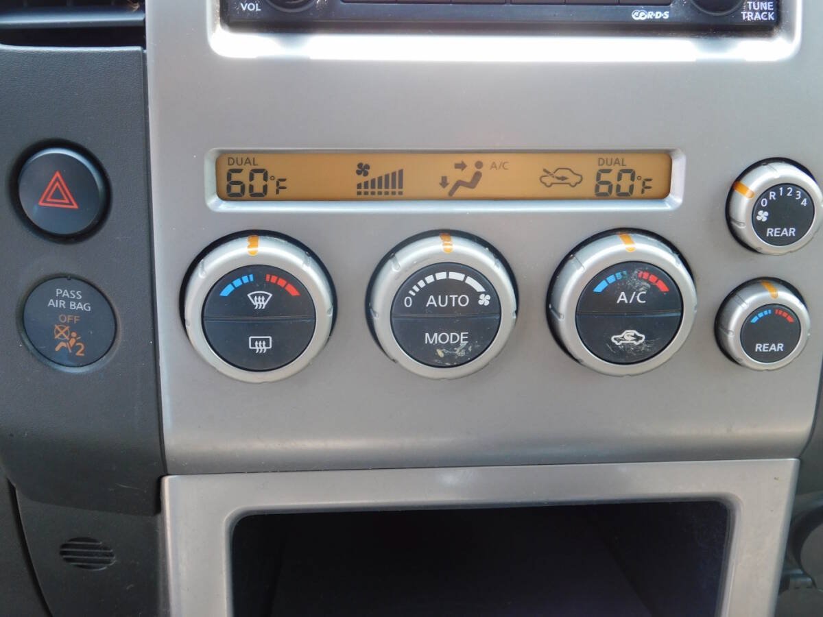 Used 2005 Nissan Pathfinder SE Off-Road w/ (P01) SE Off-Road Premium Pkg AWD/4WD image 14