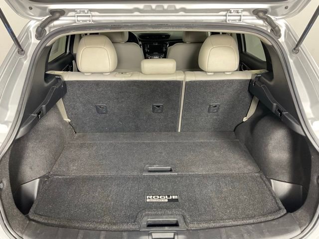 Used 2019 Nissan Rogue Sport SL w/ Premium Package image 11