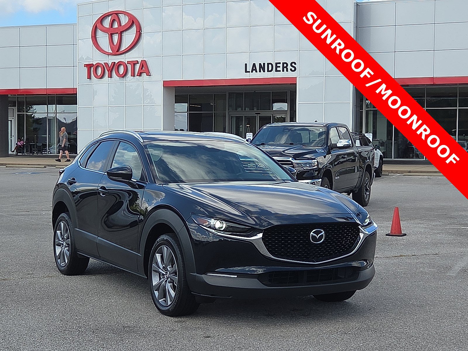 Used 2025 MAZDA CX-30 AWD 2.5 S w/ Preferred Package image 1