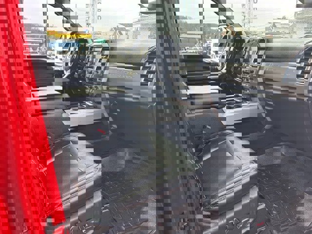 Used 2018 Ford F250 Lariat w/ Chrome Package image 17