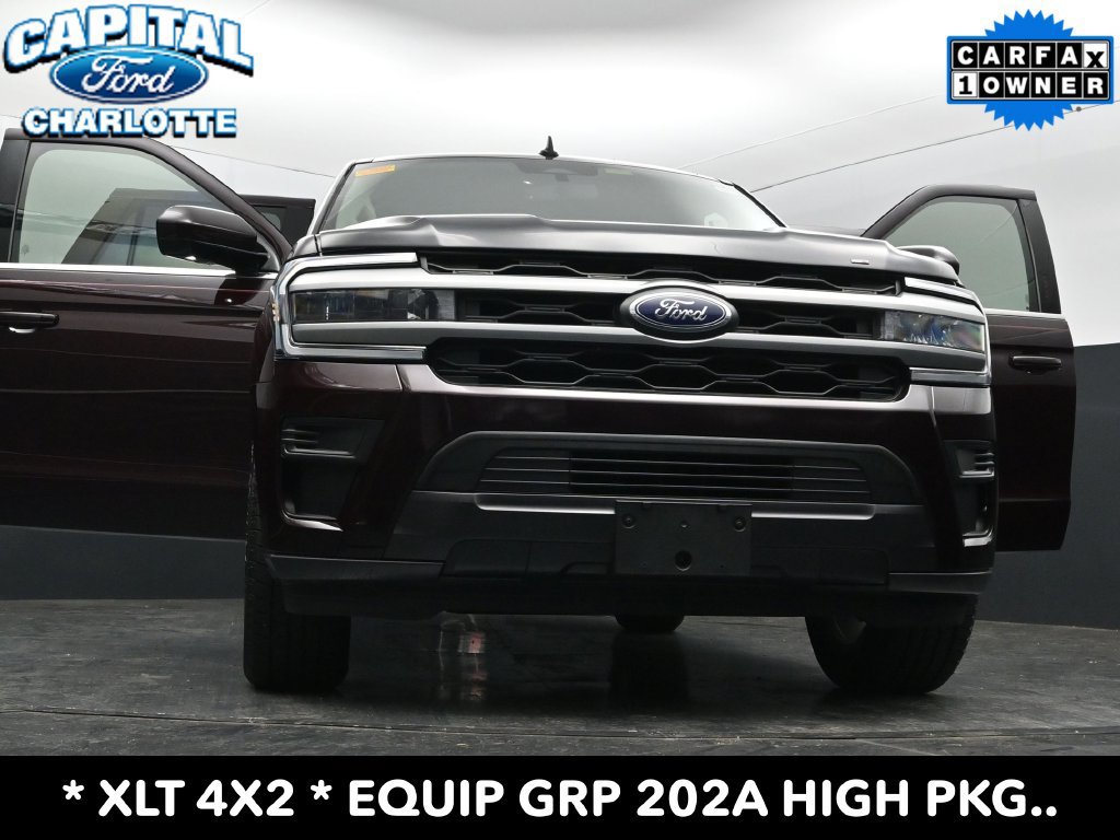 Used 2024 Ford Expedition XLT RWD image 28