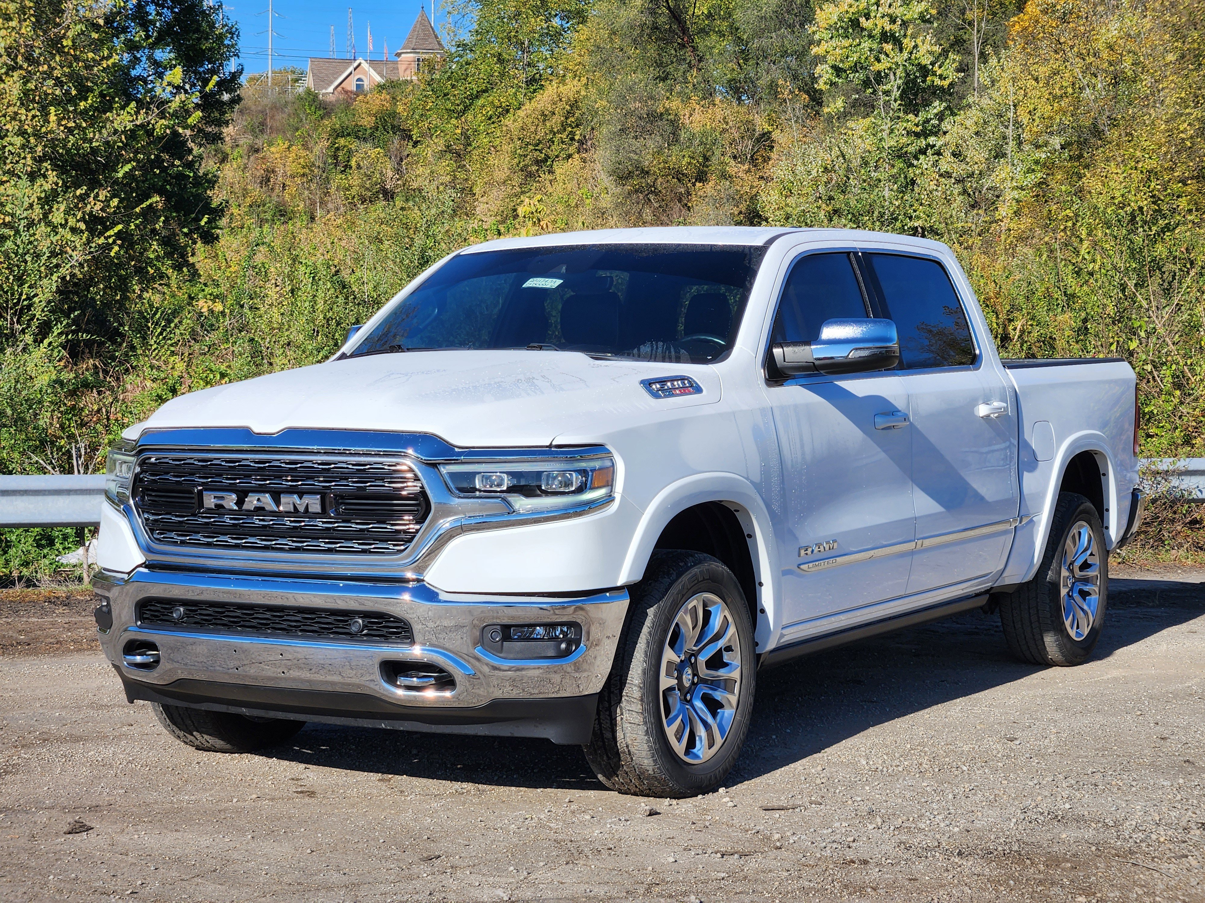Used 2023 RAM 1500 Limited image 16