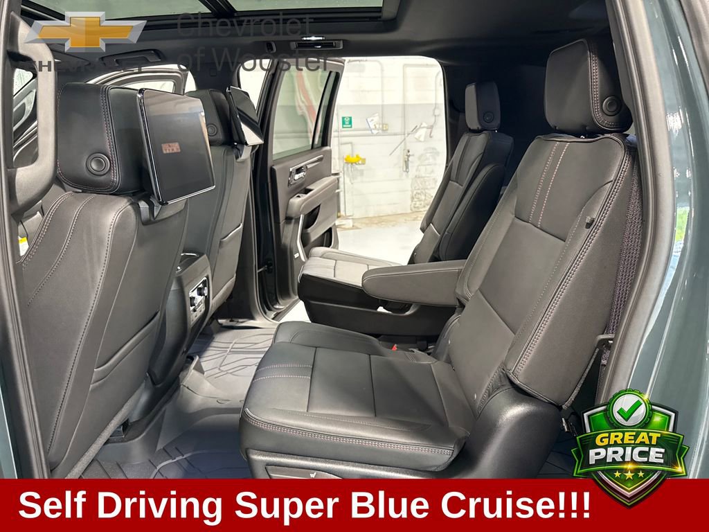 New 2026 Chevrolet Suburban RST w/ Advanced Technology Package AWD/4WD image 42