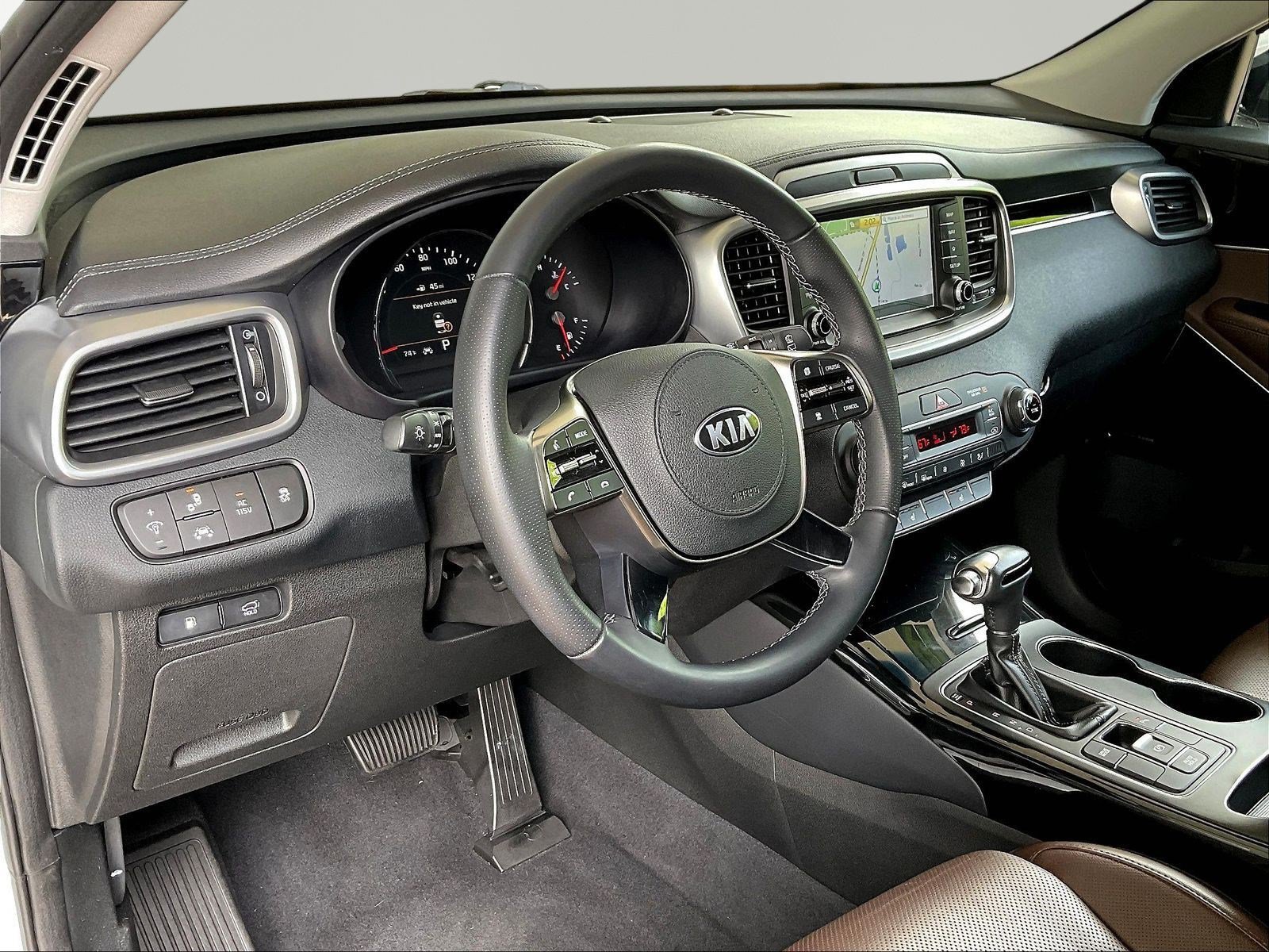 Used 2019 Kia Sorento SX FWD image 17