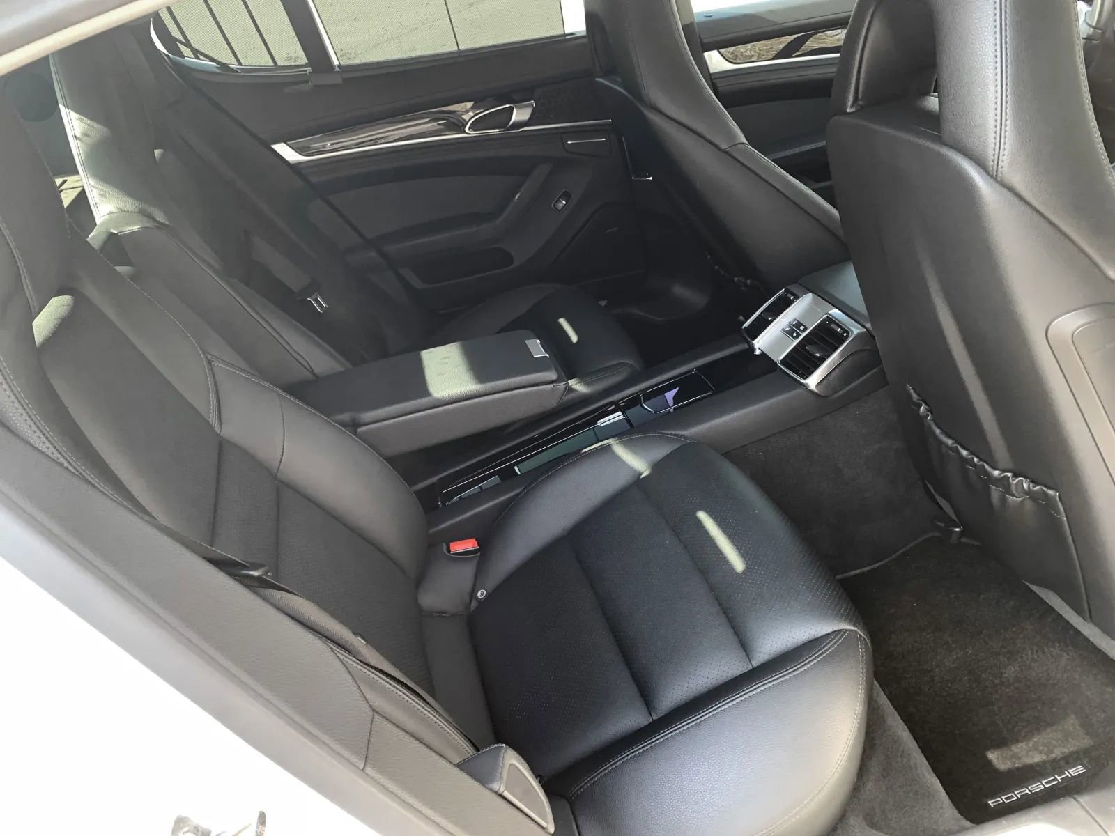 Used 2013 Porsche Panamera image 31