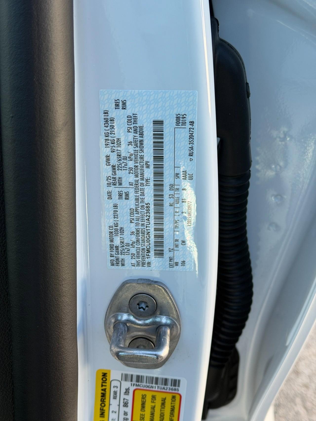 New 2026 Ford Escape Active w/ Cold Weather Package FWD image 17