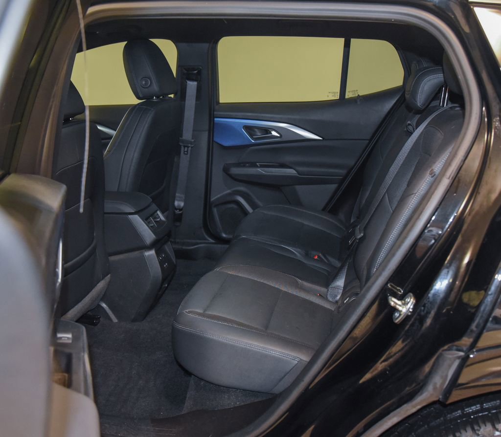 Used 2024 Chevrolet Equinox EV LT FWD image 6